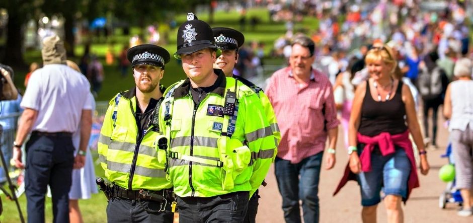 Kent and Essex Police roll out Microsoft 365