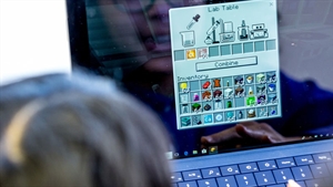 Welsh Government to set up five Minecraft Learning Centres