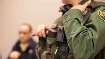 US Customs to use face scanning solution from iProov