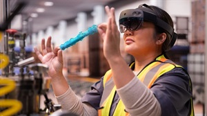 Microsoft executive shares three ways mixed reality empowers frontline workers
