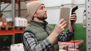 The key to powering a connected supply chain with Microsoft