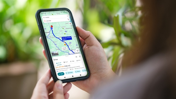 AI: the invisible assistant