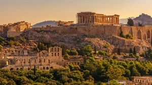 Microsoft highlights 30 years in Greece in latest report