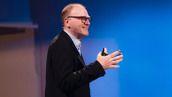 Unlocking powerful AI opportunities for the public sector in challenging times