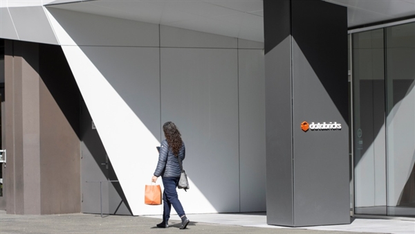 Databricks and Microsoft expand partnership to help enterprise customers scale AI