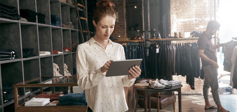 Improving the customer experience by empowering store...