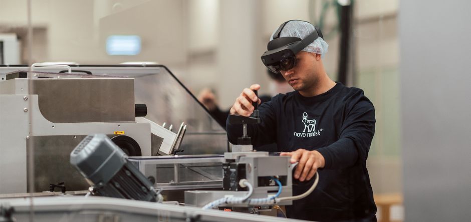 Novo Nordisk uses HoloLens 2 to train new employees